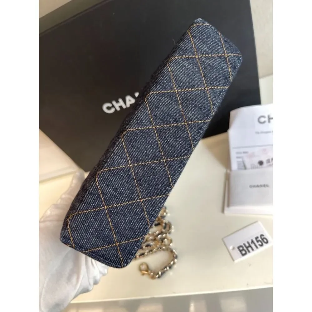 Chanel Women Pre-Loved Bag Very Good Condition